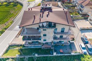 Appartamento con ingresso indipendente