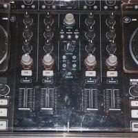 Console Traktor s4 mkII + Flight case Magma
