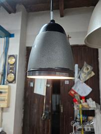 lampada a sospensione industriale
