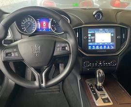MASERATI Ghibli camera pelle ful_led_peermutee