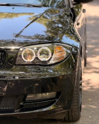 BMW SERIE 1 E87/88/81/82 Fari angel eyes LED