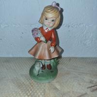 Statuina bambina. Capodimonte 