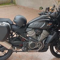 Harley-Davidson - Pan America - solo 2300 km