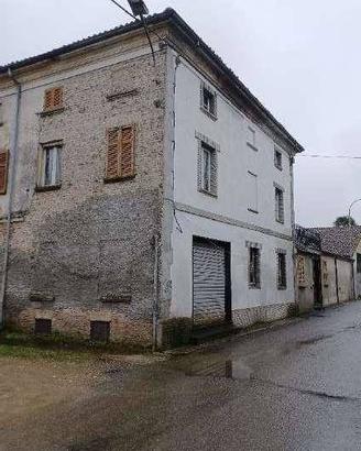 Immobile in asta di 264 m² con 5 locali a Corana