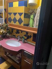 mobile bagno    con specchiera