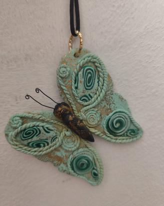 Collana Artigianale a Farfalla