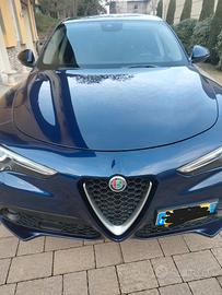 Stelvio Q4 210 cv Aut.