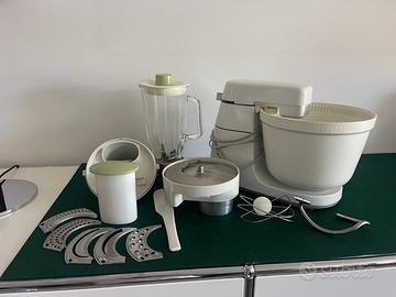 Elettrodomestico per la cucina BOSCH KM32 completo