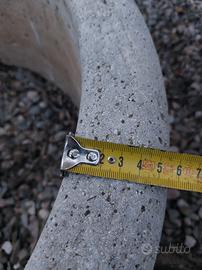 Cordolo in cemento circolare