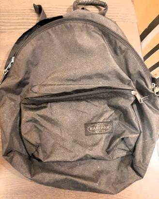 Zaino Eastpak PADDED PAK'R Caviar da riparare