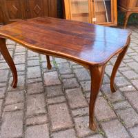 Tavolino in stile Chippendale
