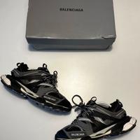 balenciaga track