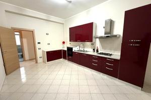 Ampio Appartamento con Terrazza Panoramica