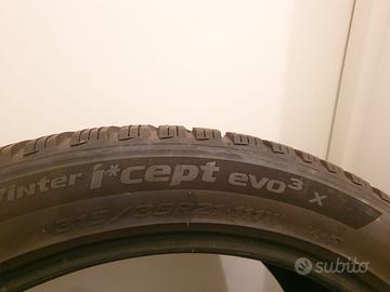Gomme invernali Bmw X5 X6 21 pollici Come Nuove