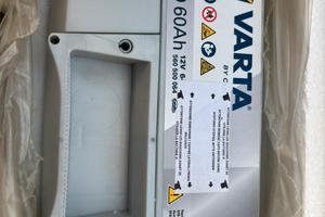 Batteria Varta Blue Dynamic EFB N60, 60 Ah 640 A