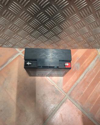 BATTERIA 12V 