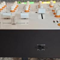 Mixer Vestax vcm-004fx