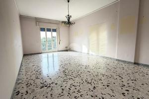 3 LOCALI A MARANO DI NAPOLI