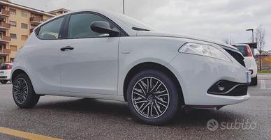 Lancia ypsilon gpl