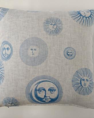 Cuscino Fornasetti "soli e lune" azzurro