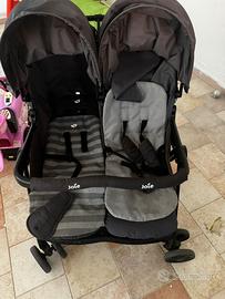 Passeggino gemellare