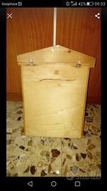 Casetta portachiavi in legno da appendere