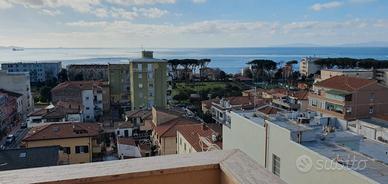 Follonica Centro, 4 posti letto, vicino al mare
