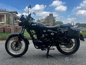 Benelli Imperiale 400  anno 2024