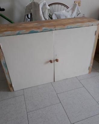 CREDENZA / PIATTIERA