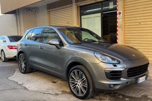 Porsche Cayenne 3.0 diesel