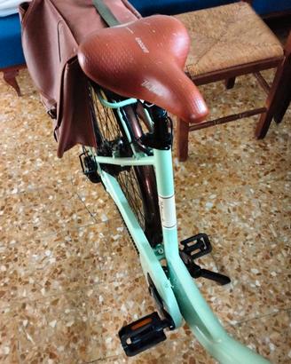 bici via veneto con accessori 