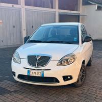 Lancia Y Unica 1.2 GPL – 2011