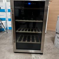 Cantina temperatura controllata per vino