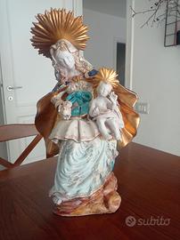 statua della Madonna 