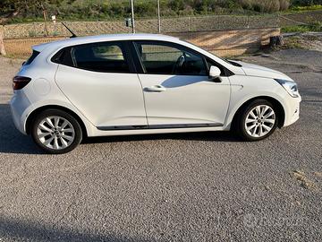 RENAULT CLIO 1.5 DCI NEOPATENTATI