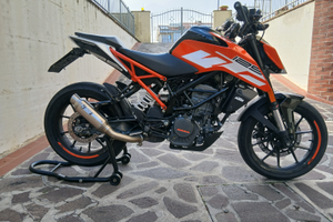 Ktm duke 125