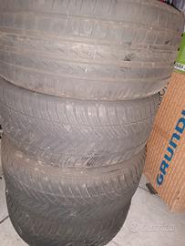 Pneumatici auto 225-45 R17