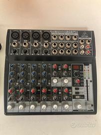 Mixer    BEHRINGER Xenyx 1202FX