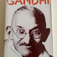 libro "Gandhi , l'arte di vivere"