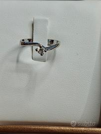 Anello oro bianco e diamante