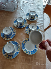 Servizio di tazze