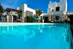 Villa Al mare in recidente. Top
