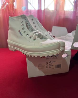 Stivaletti Superga Bianco 2341 Alpina