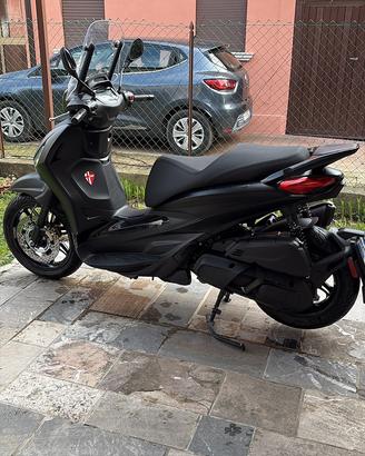 Piaggio beverly 400 deepblack 2024