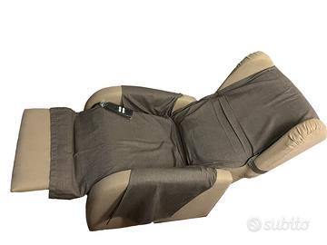 Poltrona elettrica per anziani