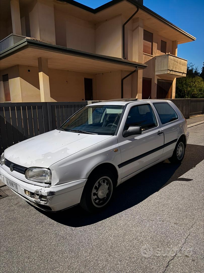 Volkswagen Golf 1996 photo 4