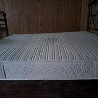 Materasso matrimoniale