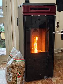 caldaia stufa pellet Ravelli  hrv 100 touch 