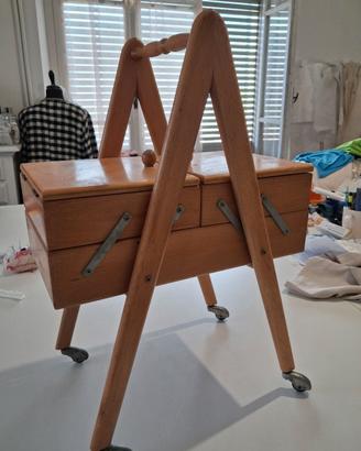 Cestino per cucito in legno 