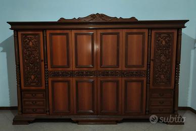 Armadio in legno